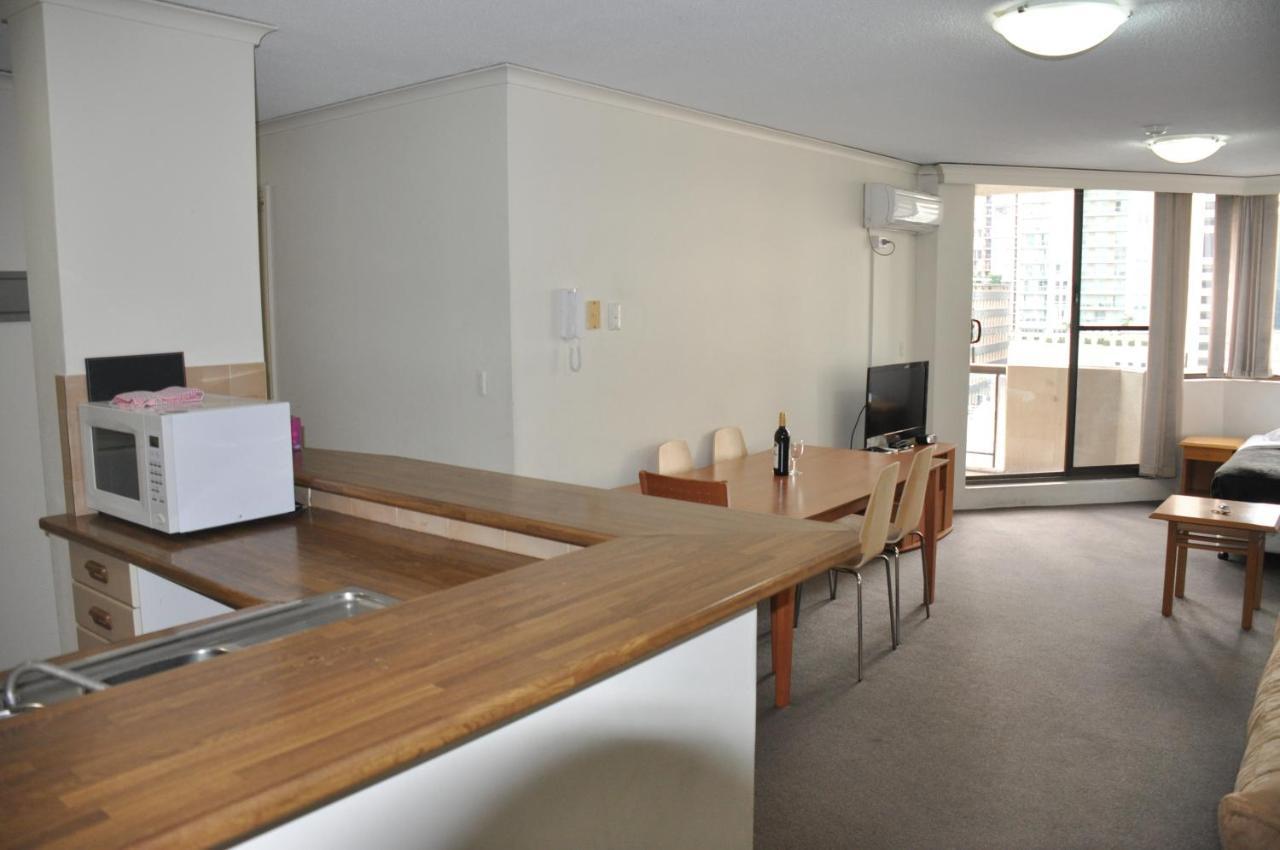 Accommodation Sydney - Kent Street Sydney Cbd Top Floor 2 Bedroom Apartment With Balcony 외부 사진