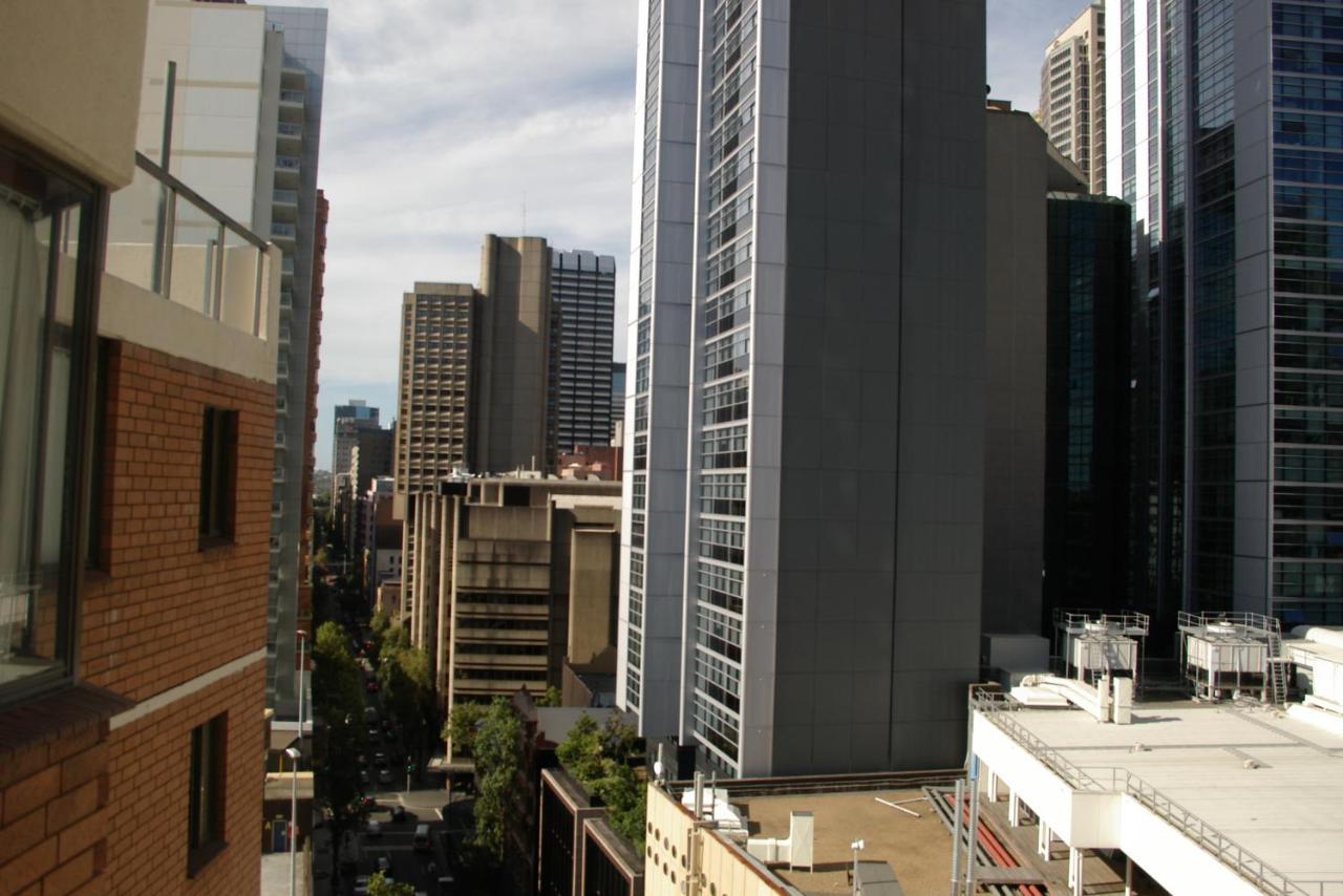 Accommodation Sydney - Kent Street Sydney Cbd Top Floor 2 Bedroom Apartment With Balcony 외부 사진
